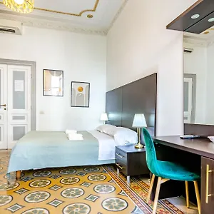 El Dorado Colosseum Bed and breakfast